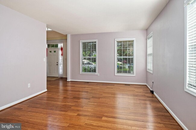Building Photo - 6193 Karas Walk