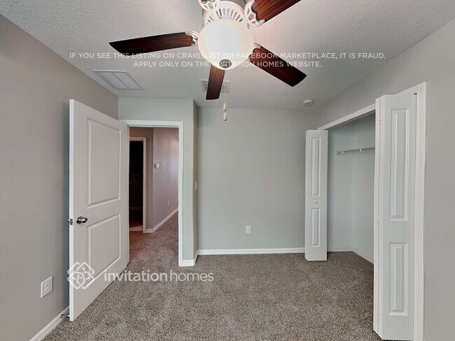 Building Photo - 15618 Greenleaf Bay St