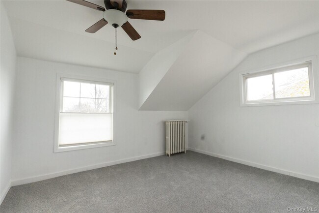 Building Photo - 218 N Midland Ave