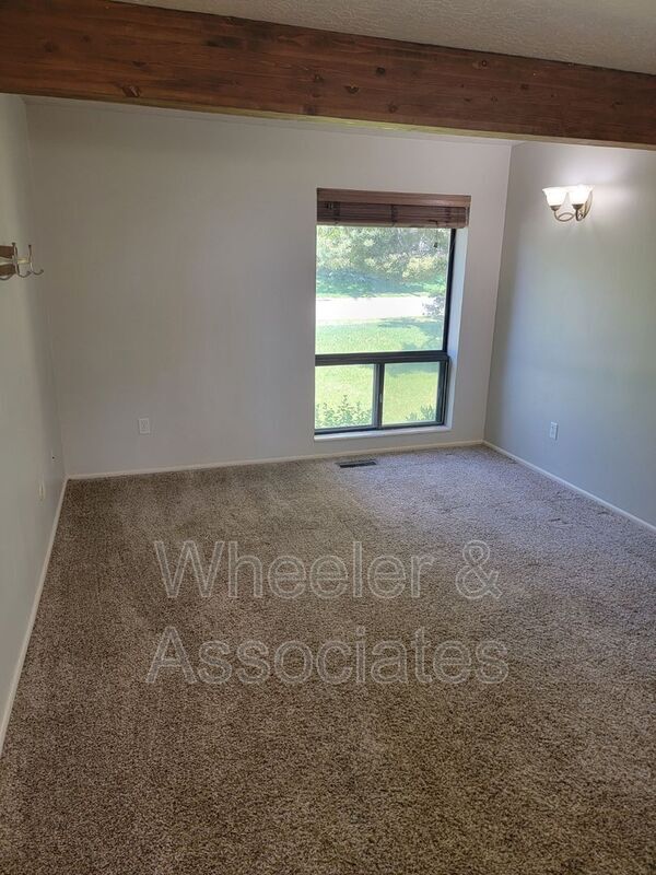 Building Photo - 1269 E 3075 N