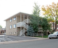 Building Photo - Lindi Ann & Holly Gena Apartments