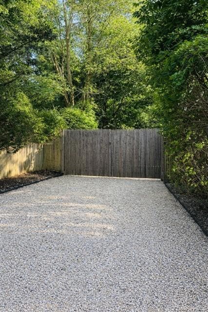 Building Photo - 435 Montauk Hwy