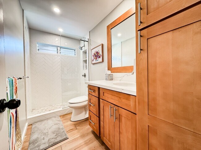 Building Photo - 346 Ilimalia Loop