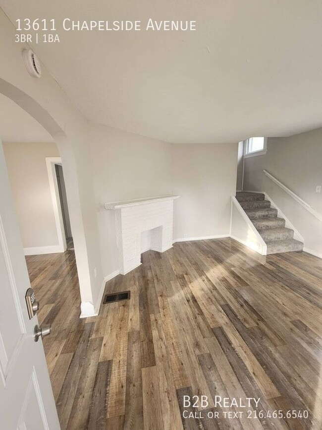 Building Photo - 13611 Chapelside Ave