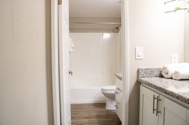 Interior Photo - Imperial Apartments