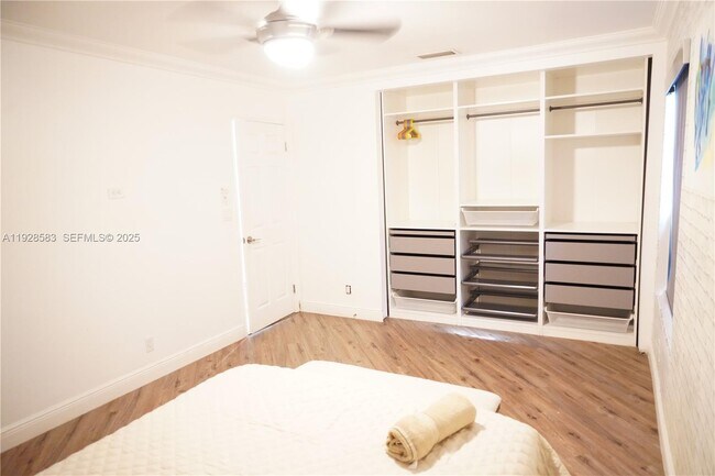 Building Photo - 18901 SW 50th St