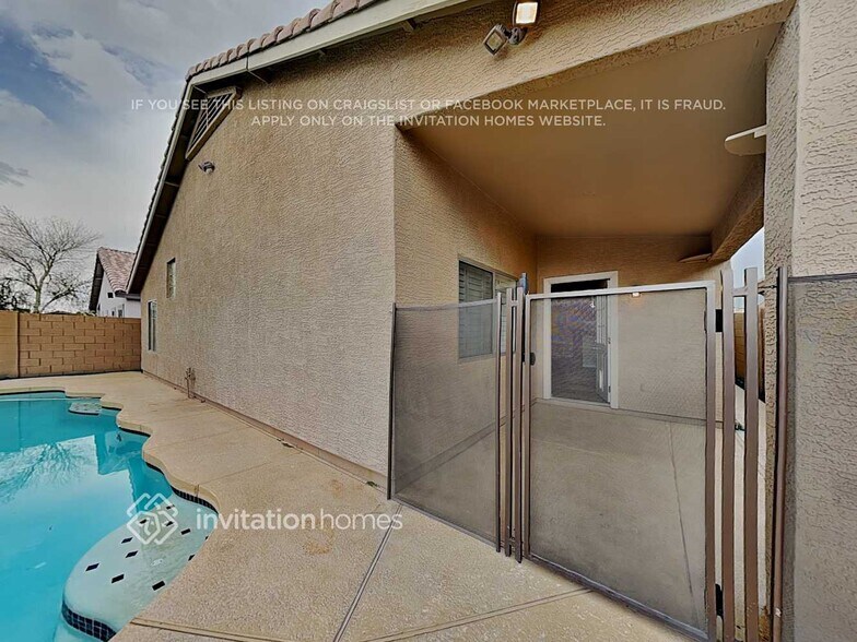 Building Photo - 1805 E Juniper Ave