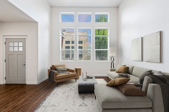 Building Photo - Verraso Village Townhomes