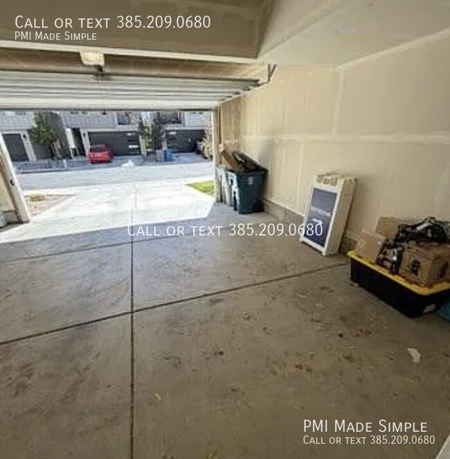 Building Photo - 617 E 460 S