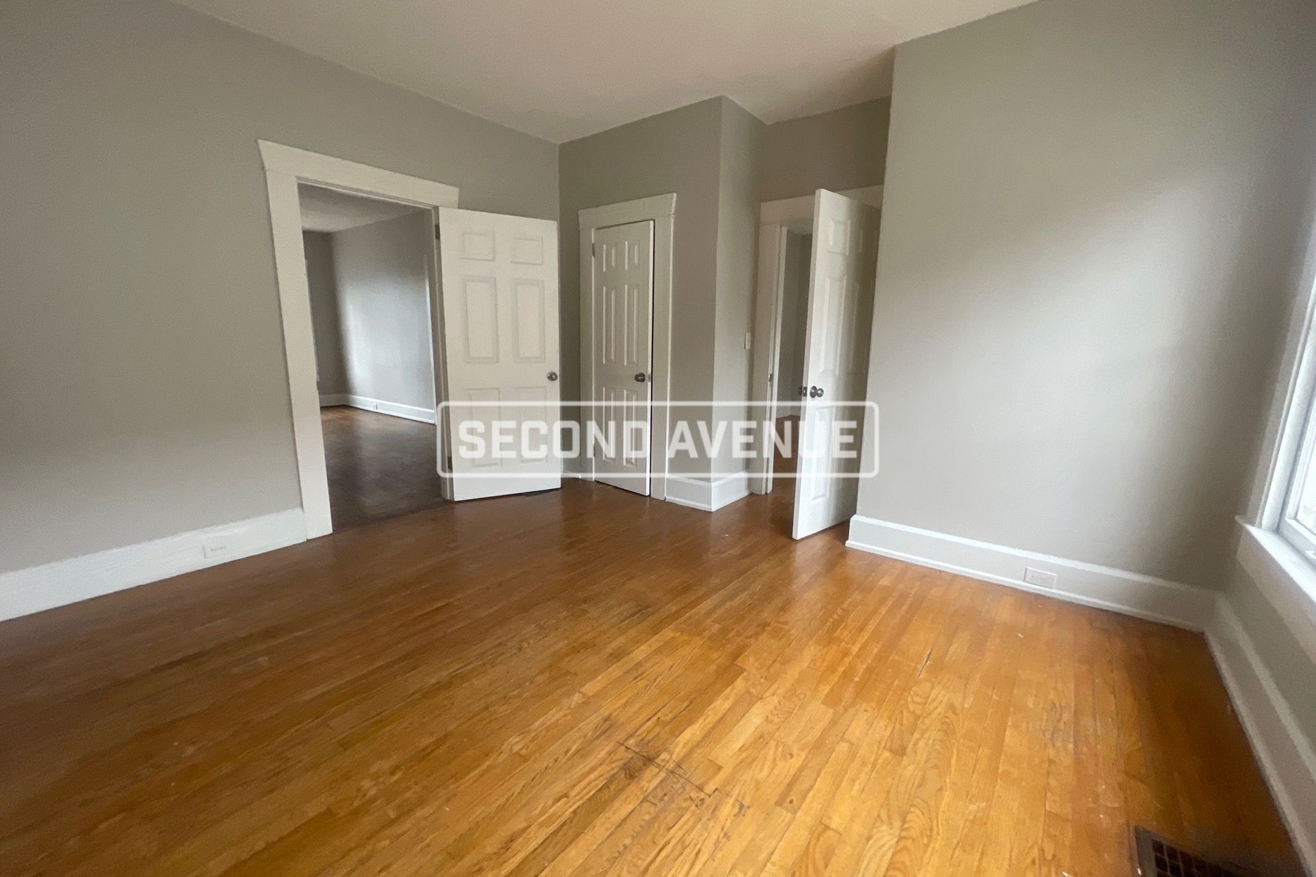 Building Photo - 4105 Avenue Q