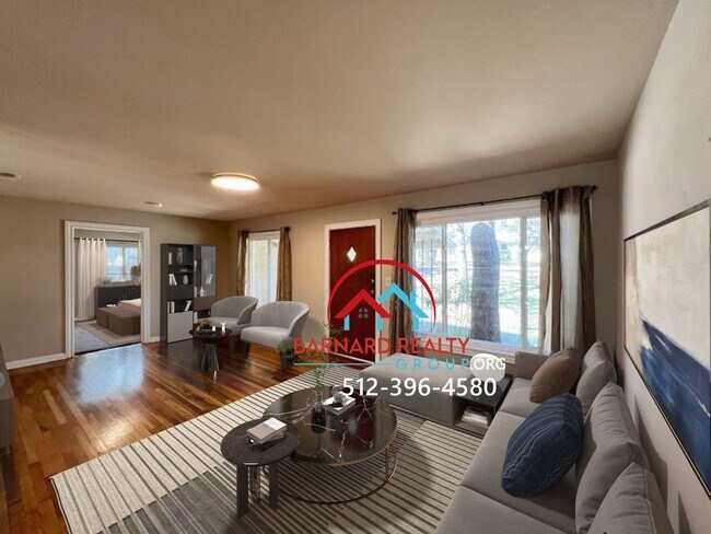 Building Photo - Available March 21: 3 Bed/2 Bath in Established Neighborhood