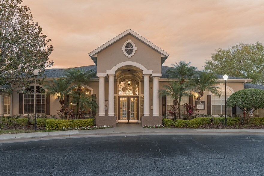 The Grand Reserve at Maitland Park Orlando, FL Apartment Finder