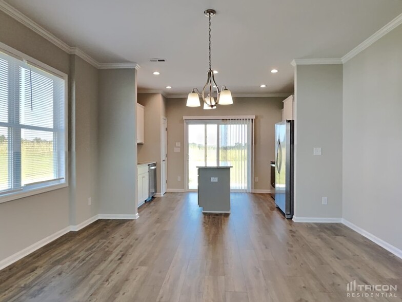 Building Photo - 65 Fish Whistle Ct