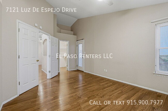 Building Photo - 7121 Luz De Espejo Dr