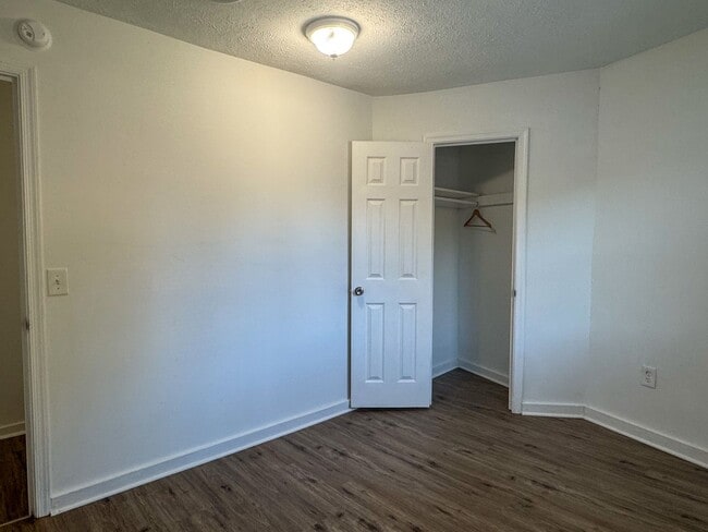 Building Photo - 3000 Courthouse Rd