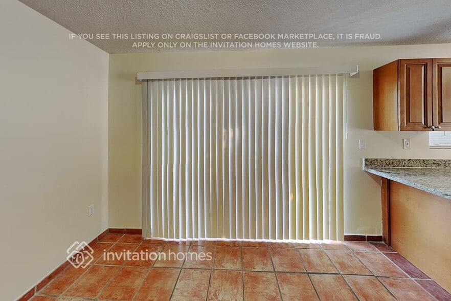Building Photo - 9853 SW 221st St Rd