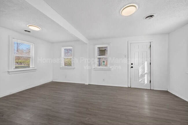 Building Photo - 10019 Northgate Dr