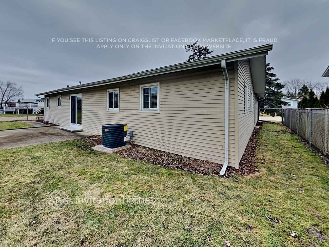 Building Photo - 15416 Ridgeland Ave
