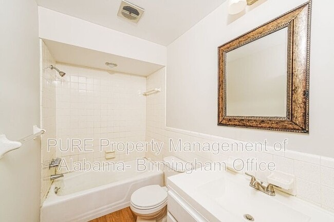 Building Photo - 3432 Crayrich Dr