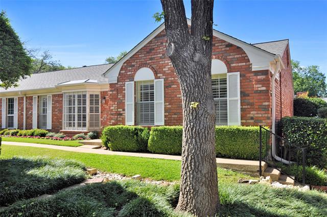 Building Photo - 1375 Roaring Springs Rd