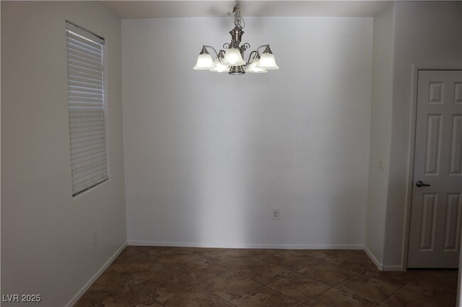 Building Photo - 50 Aura de Blanco St