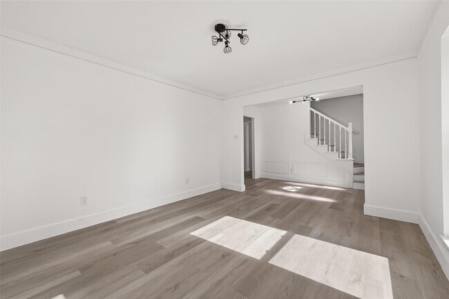 Building Photo - 6210 Rippling Hollow Dr