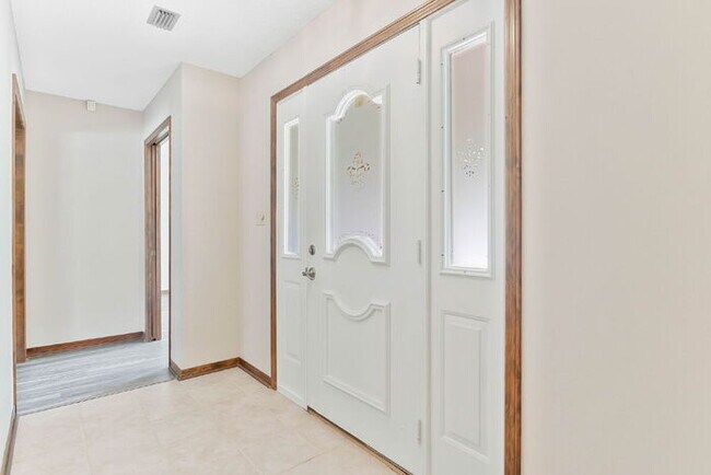 Building Photo - AVAILABLE NOW – $3,000/MONTH – ALL UTILITIES + LAWN SERVICE + POOL SERVICE INCLUDED!