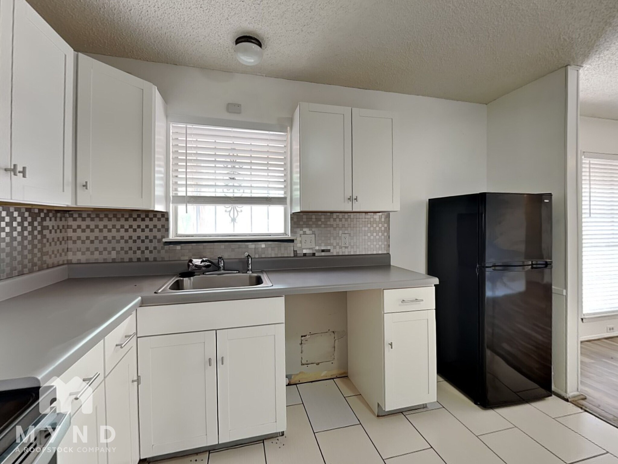 Building Photo - 6802 Neston Dr