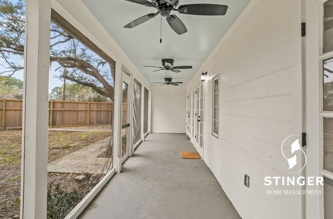 Building Photo - 38 Sundown Bend