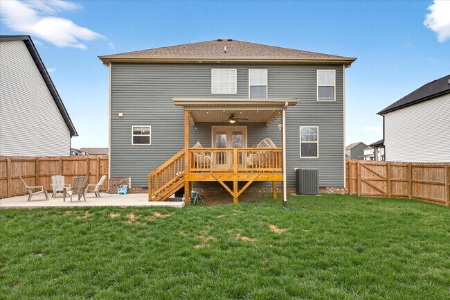 Building Photo - 2361 Bridgeport Wy