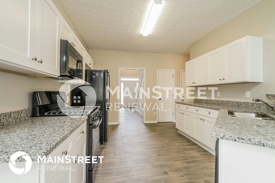 Building Photo - 2760 Autumn Lake Ln