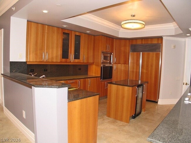 Building Photo - 2747 Paradise Rd