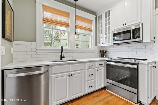 Building Photo - 3671 Hedrick St