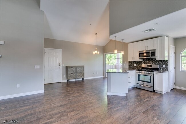 Building Photo - 2925 Wigwam Pkwy