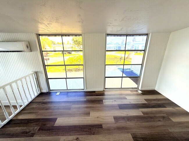Building Photo - 102 Lantern Pl