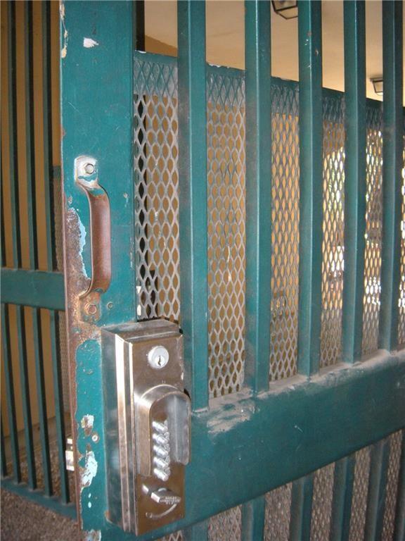 Building Photo - 2110 Rio Grande St