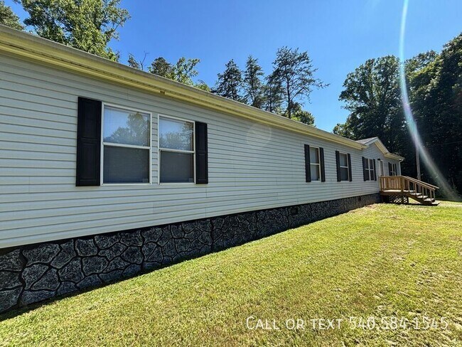 Building Photo - 6456 Back Creek Rd
