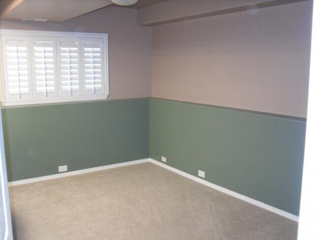 Building Photo - 1536 Shane Cir