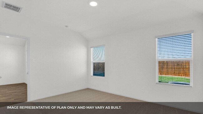 Building Photo - 125 Solitude Dr