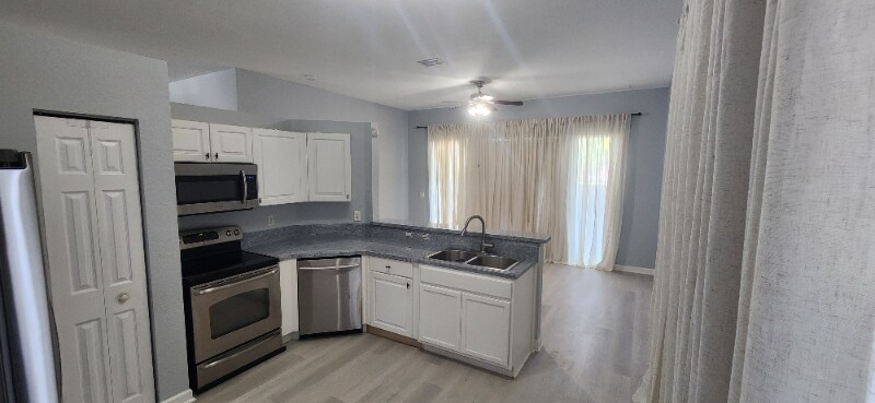 Building Photo - 21400 SW 90th Ct
