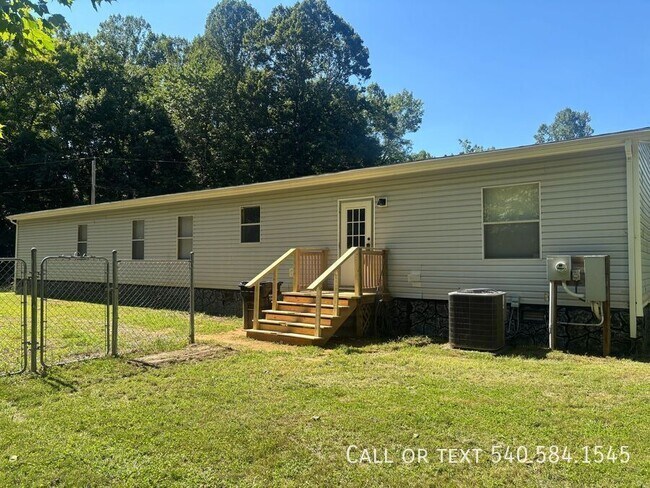 Building Photo - 6456 Back Creek Rd