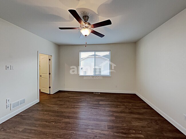 Building Photo - 12730 Ventana St