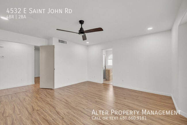 Building Photo - 4532 E St John Rd