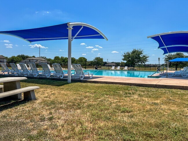 Building Photo - 218 Val Verde Dr