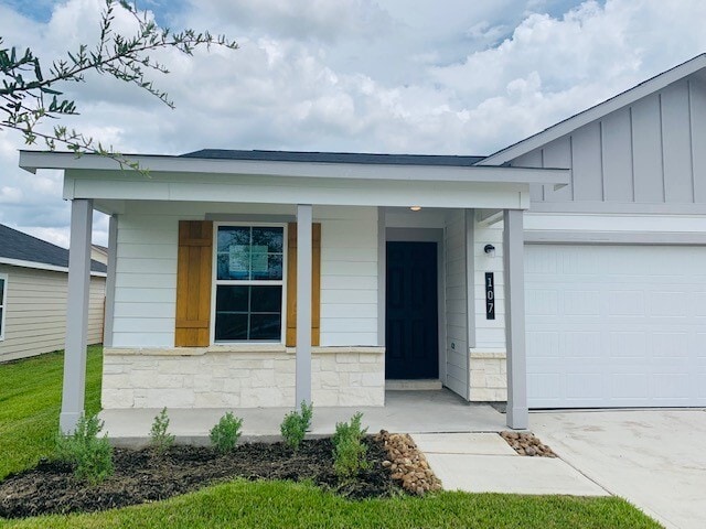 Building Photo - 107 Bering Dr