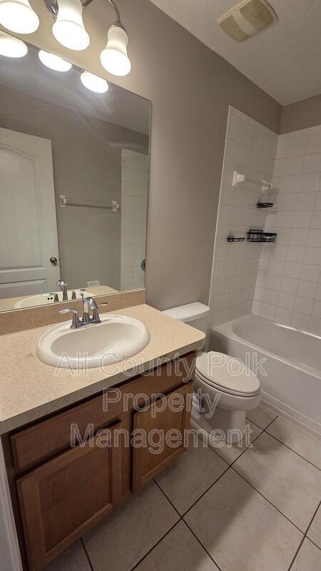 Building Photo - 4209 Winding Vine Dr