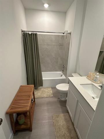 Building Photo - 1324 Rockwell Dr