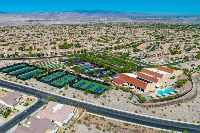 Building Photo - 2 bed 2 bath Franklin patio home in Sun City Anthem!