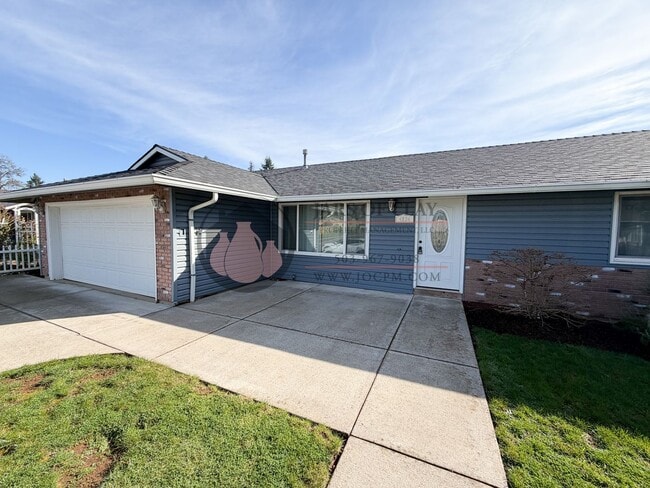 Building Photo - Move in ready South Salem Home!