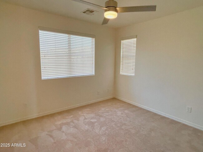 Building Photo - 3979 E Melinda Dr